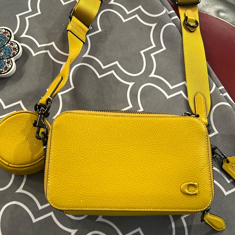 Coach charter slim crossbody